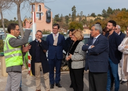 Visita del equipo de gobierno del Ayuntamiento de Gelves a Escuela SAMU