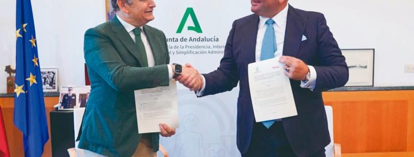 Firma entre SAMU y la Junta de Andalucía