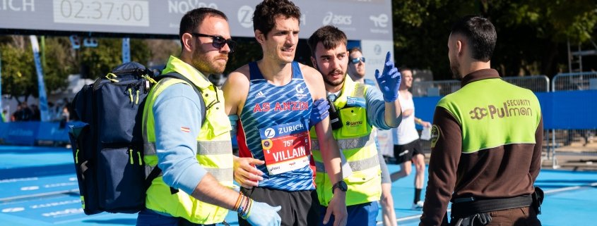 SAMU lidera el dispositivo sanitario para 14.000 corredores en una nueva edición de la Maratón de Sevilla.