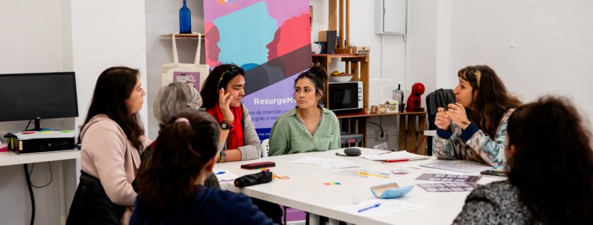 Un taller del programa Resurge Mujer de Fundación SAMU